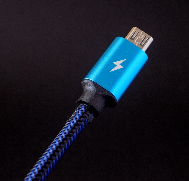 USB Type-A to Micro-USB
